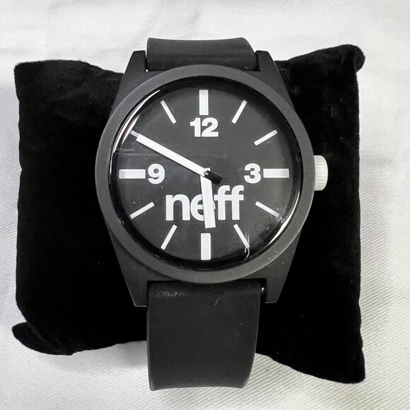 Neff Unisex Daily Basic Black & White 43mm Watch. - Picture 1 of 4